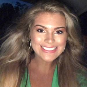 Meet your Posher, Abigail emma